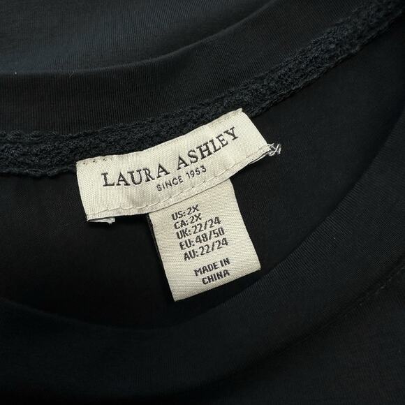 Laura Ashley Black Short Puff Sleeve Lace Trim Blouse Top Tee Shirt Plus Size 2X - Picture 6 of 8